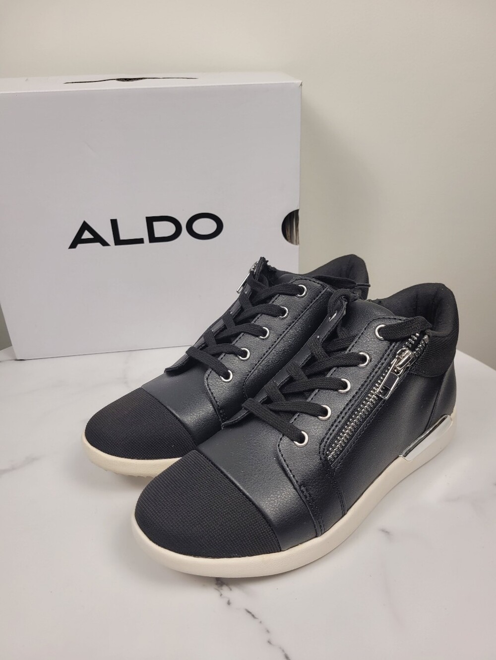 Aldo Black & Silver Zipper Sneakers Shoes Size: 7 US